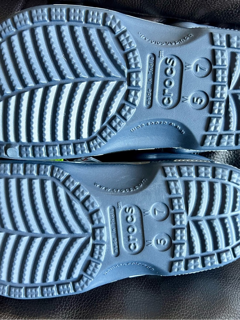 CROCS Kids Clog - Blue and Gray Camouflage - Picture 3 of 5
